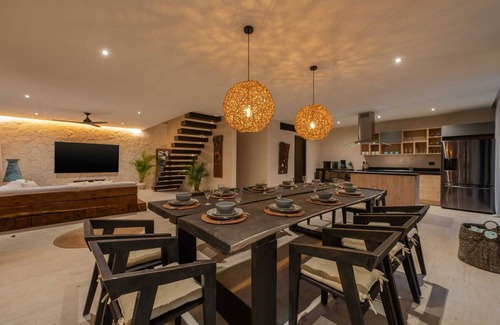 Ek Balam Village Villa | Villa Tovar Tulum/Private Pool/Starlink Wi-Fi/Mayan Jungle.