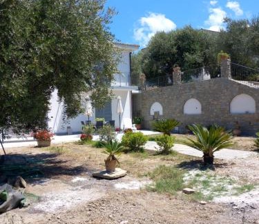 Perdifumo Villa | villa tra uliveti e mare