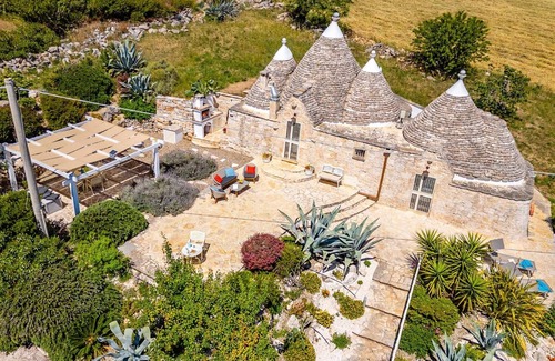 Martina Franca Villa | Villa Trulli Isabella by Villa Plus