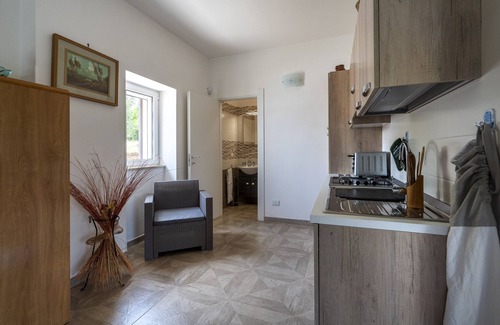 Ceglie Messapica Villa | Villa "Trullo Libellula" with Private Garden, Private Mini Pool & Wi-Fi