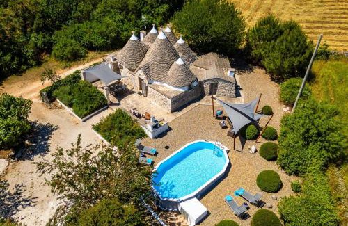 Martina Franca Villa | Villa Trullo Selva Grande by Villa Plus