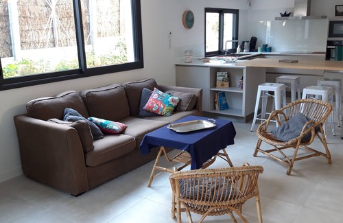 La Tranche-sur-Mer House | Villa under the pines, 3 minutes walk from the beach and shops.