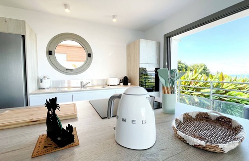 Bouillante Villa | Villa Vanille, sea view and islet with swimming pool