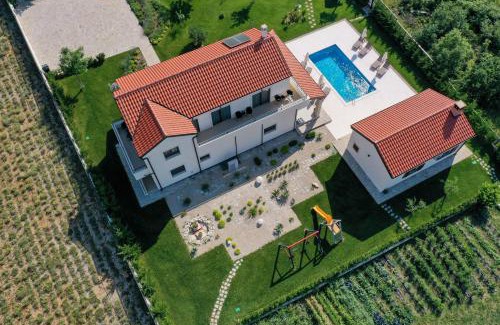 Vrsi Villa | Villa Velebita with heated pool