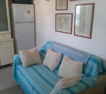 Cala Liberotto House | Villa Vera trifamigliare con ingresso diretto 20 mt al mare clima wi-fi bbq