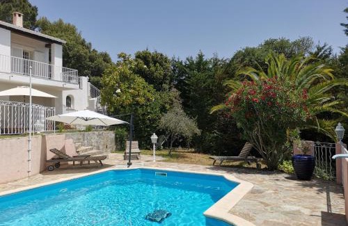 Mezzavia Apartment | Villa Via serena