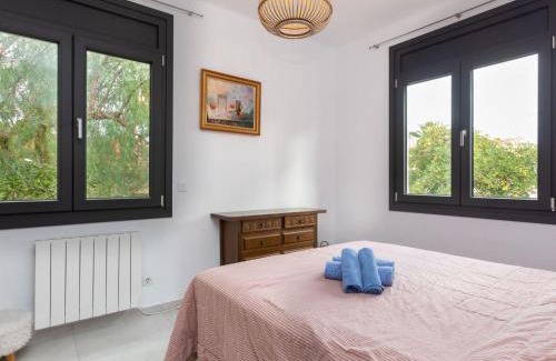 Miami Platja Villa | Villa Villa Gaia by Interhome