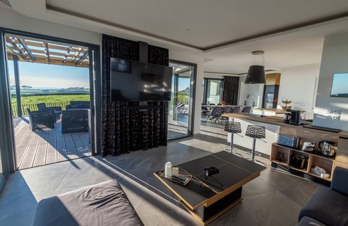 Plougonvelin Villa | Villa vue mer avec spa privatif - Les Gîtes de Fabie - Plougonvelin