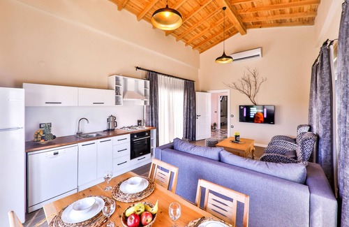 Kas Villa | Villa w Pool, Garden 10 min to Beach in Kas