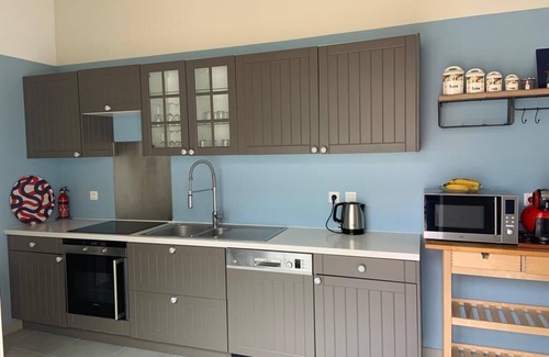 Domino Villa | Villa with garden and heated swimming pool. 700 m from beaches and shops.