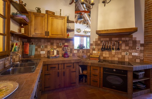 Montaione Villa | Villa with A/C, pool, WIFI, TV, patio, pets allowed, panoramic view, parking, close to San Gimig.