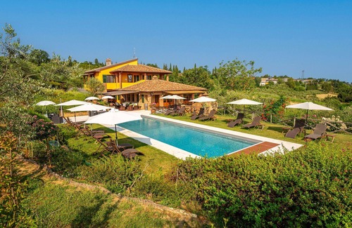 Montaione Villa | Villa with A/C, pool, WIFI, TV, patio, pets allowed, panoramic view, parking, close to San Gimig.