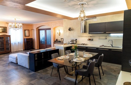 San Damiano dʼAsti Villa | VILLA WITH A VIEW - PRIVATE POOL AND BARBECUE