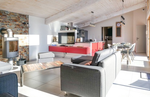 Les Sables d'Olonne Villa | Villa with swimming pool 2 km from the main beach Sables d'Olonne