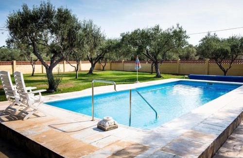 Vinaros House | Villa with great pool dog friendly