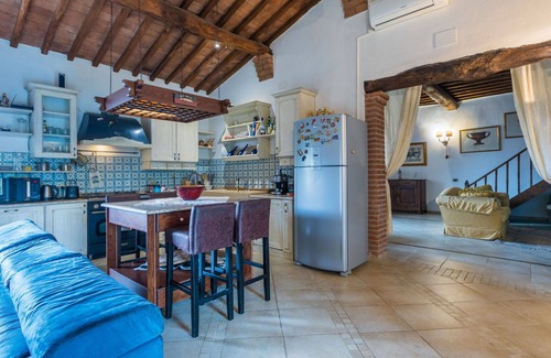 Bollano House | Villa with hot tub, WIFI, A/C, private pool, TV, patio, pets allowed, panoramic view, parking