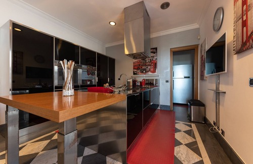 Albissola Marina Villa | Villa with pool and beautiful sea view