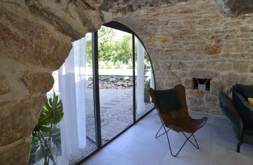 Gostinjac House | Villa with pool, air conditioning and 3 bathrooms