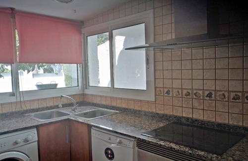 Miami Platja Villa | VILLA WITH POOL AND PRIVATE GARDEN 3 KM FROM THE SEA