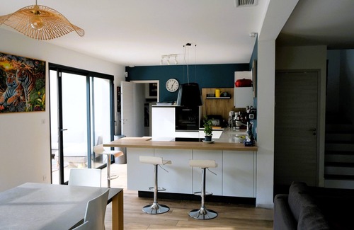 Cabries Villa | Villa with pool and air conditioning for 8 people between Aix-en-Pce & Marseille