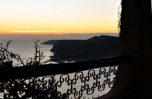 Santiago Villa | Villa with Pool and Dominant Seaview in Sesimbra (AL)