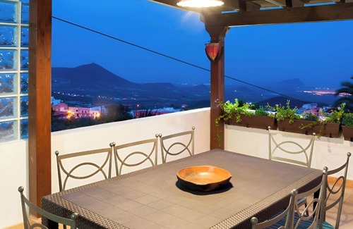 El Rincon House | Villa with pool and wonderful views (pet friendly)