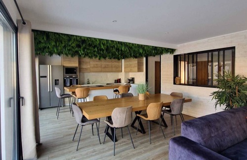 Pornic Villa | Villa with pool and jacuzzi close to the center