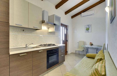 Lupoglav Villa | Villa with pool and panoramic view