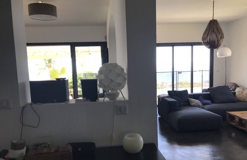 Saint-Denis House | Villa with pool and magnificent panoramic view