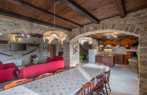 Oprtalj Villa | Villa with pool for max. 12 people