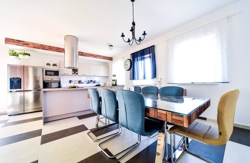 Privlaka Villa | Villa with pool, in the heart of the vineyards, 800 meters from the sandy beach