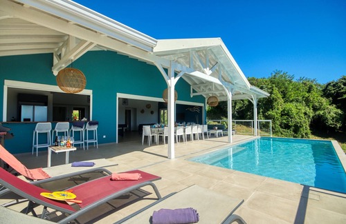 Le Diamant Villa | Villa with pool (MQDI98 13 pers)