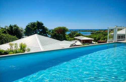 Le Diamant Villa | Villa with pool (MQDI98 13 pers)