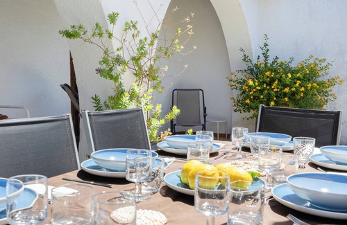 Forio Villa | villa with pool, tennis, socker, private garden