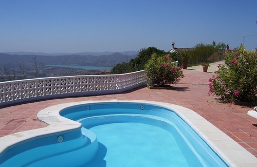 Alcaucin Villa | Villa With Private Pool, Lake And Mountain Views