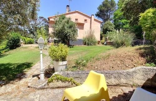 Cabries Villa | Villa with private pool and spa between Aix-en-Provence and Marseille