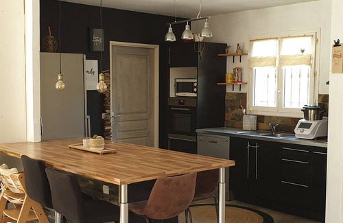 Fuveau House | Villa with private pool, quiet location