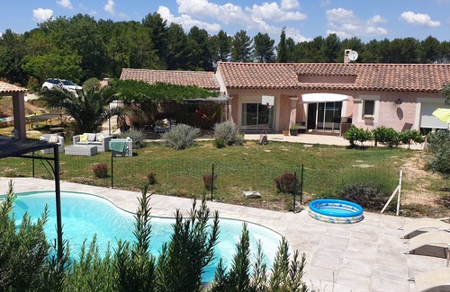 Fuveau House | Villa with private pool, quiet location