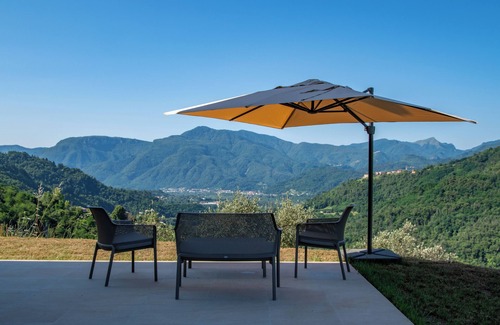 Fosciandora House | Villa with private pool and large garden