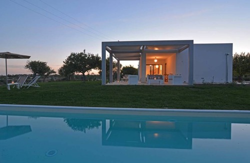 Noto Villa | Villa with private pool stunning sea view, near the center of Noto/services