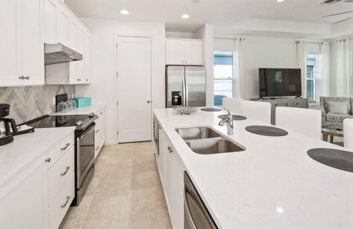 Naples Villa | VILLA with private Pool in Naples Reserve