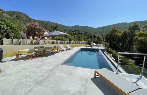 Cavaliere Villa | Villa with swimming pool, sea view and access to the beach by foot in 10 minutes