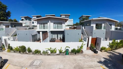 Nong Chaeng Villa | Villa Yang 2br Cosy Oasis With A Private Pool