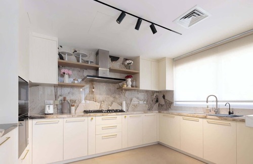 Dubai House | Villa Zalex Springs 14 Luxury Living with Private Pool