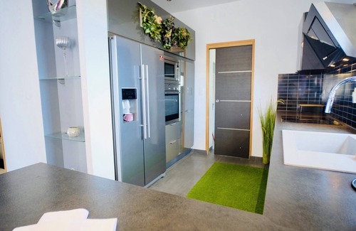 Demouville Villa | Villa Zara