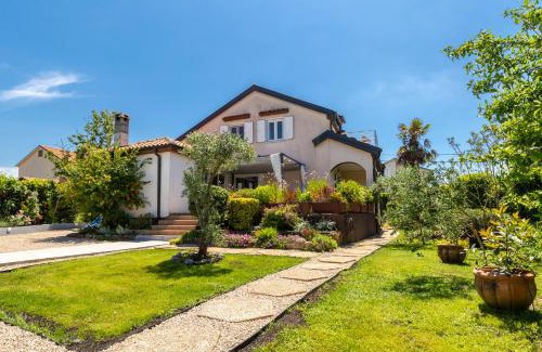 Brzac Villa | Villa ZaVaLa Brzac