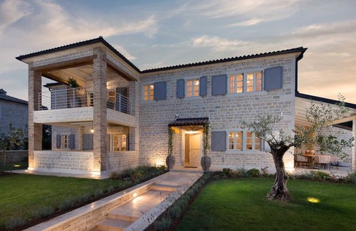 Korenici Villa | Villa Zoe harmonious house with private pool