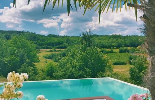 Rakotule Villa | Villa Zvonar near Motovun with large pool (62m2) and whirlpool