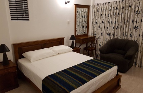 Primrose Hotel | Villa107