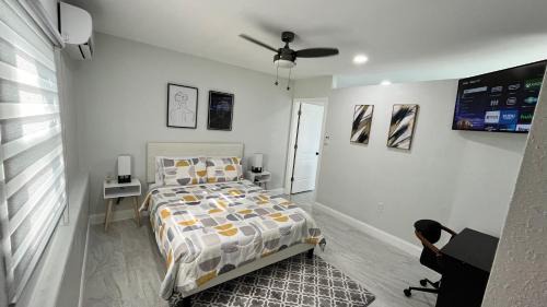 San Carlos Park Apartment | VillaBella